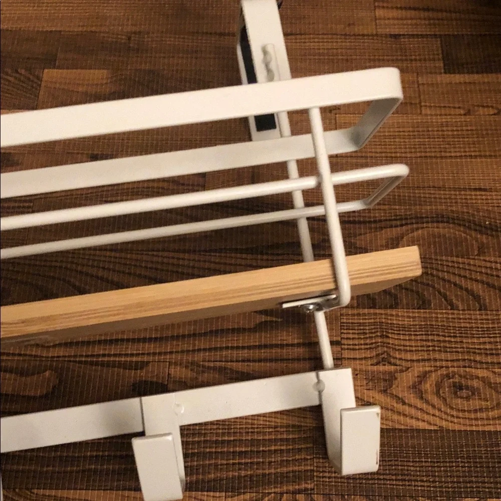 Target Brightroom over-the-Door shelf Rack with Five Hooks